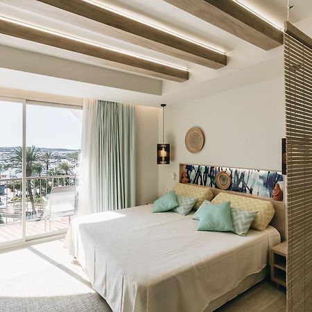 The White Apartments (Adults Only) Sant Antoni de Portmany Екстериор снимка