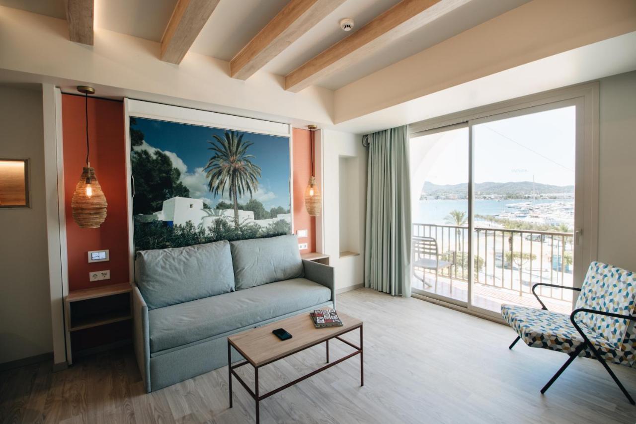 The White Apartments (Adults Only) Sant Antoni de Portmany Екстериор снимка