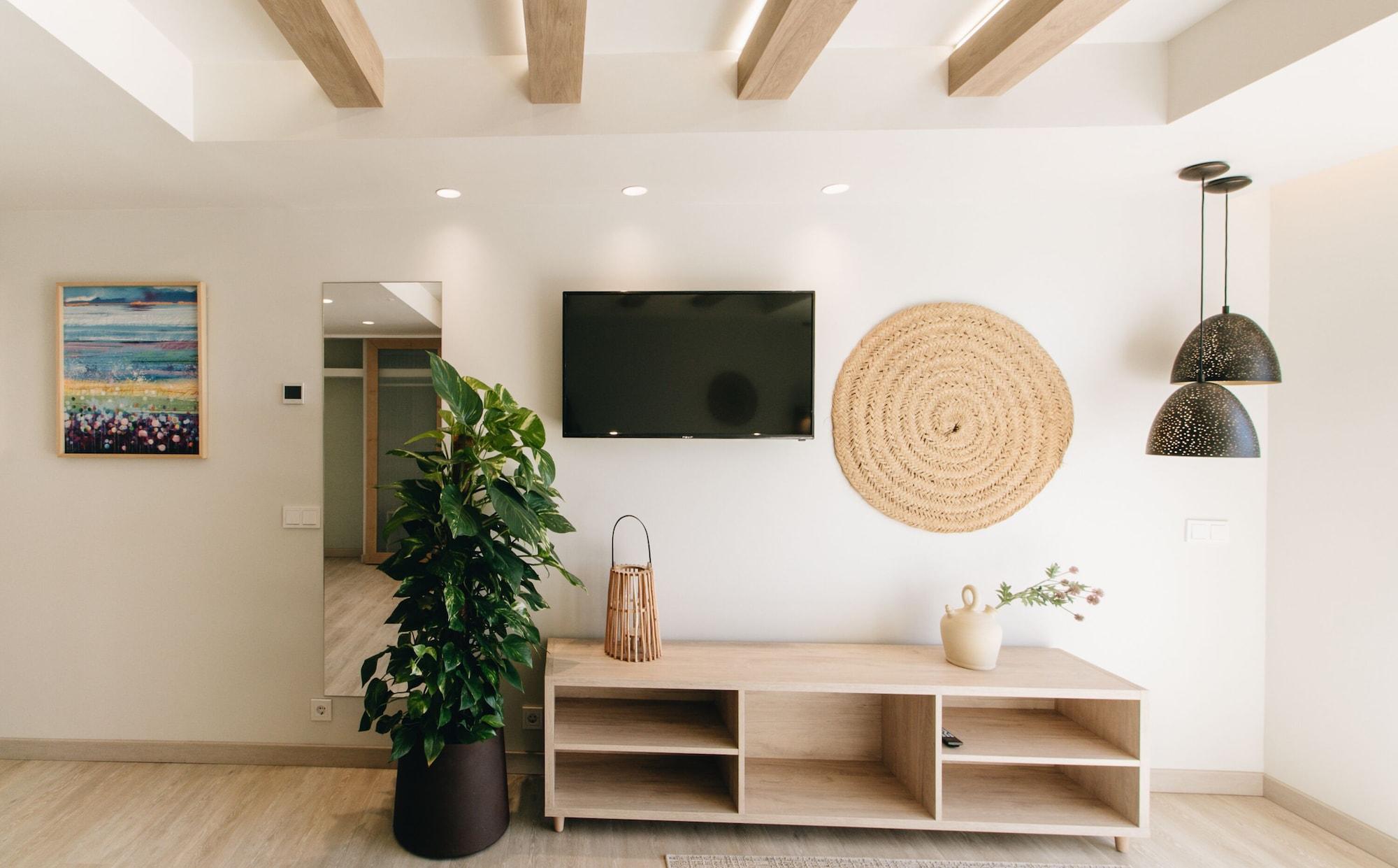 The White Apartments (Adults Only) Sant Antoni de Portmany Екстериор снимка