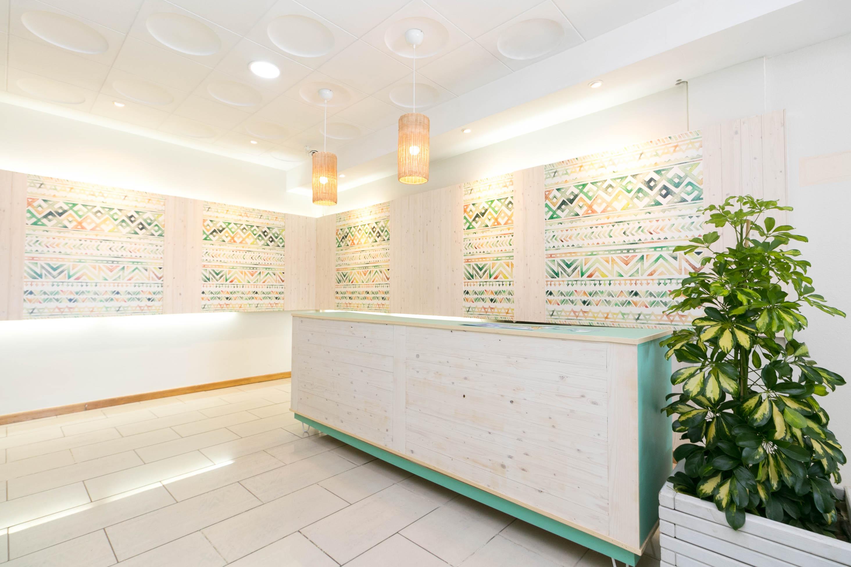 The White Apartments (Adults Only) Sant Antoni de Portmany Екстериор снимка