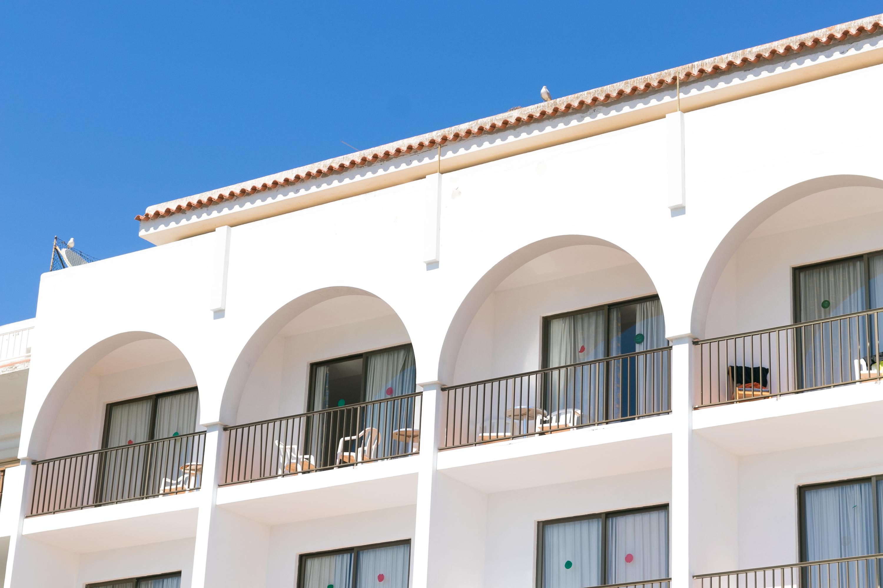 The White Apartments (Adults Only) Sant Antoni de Portmany Екстериор снимка