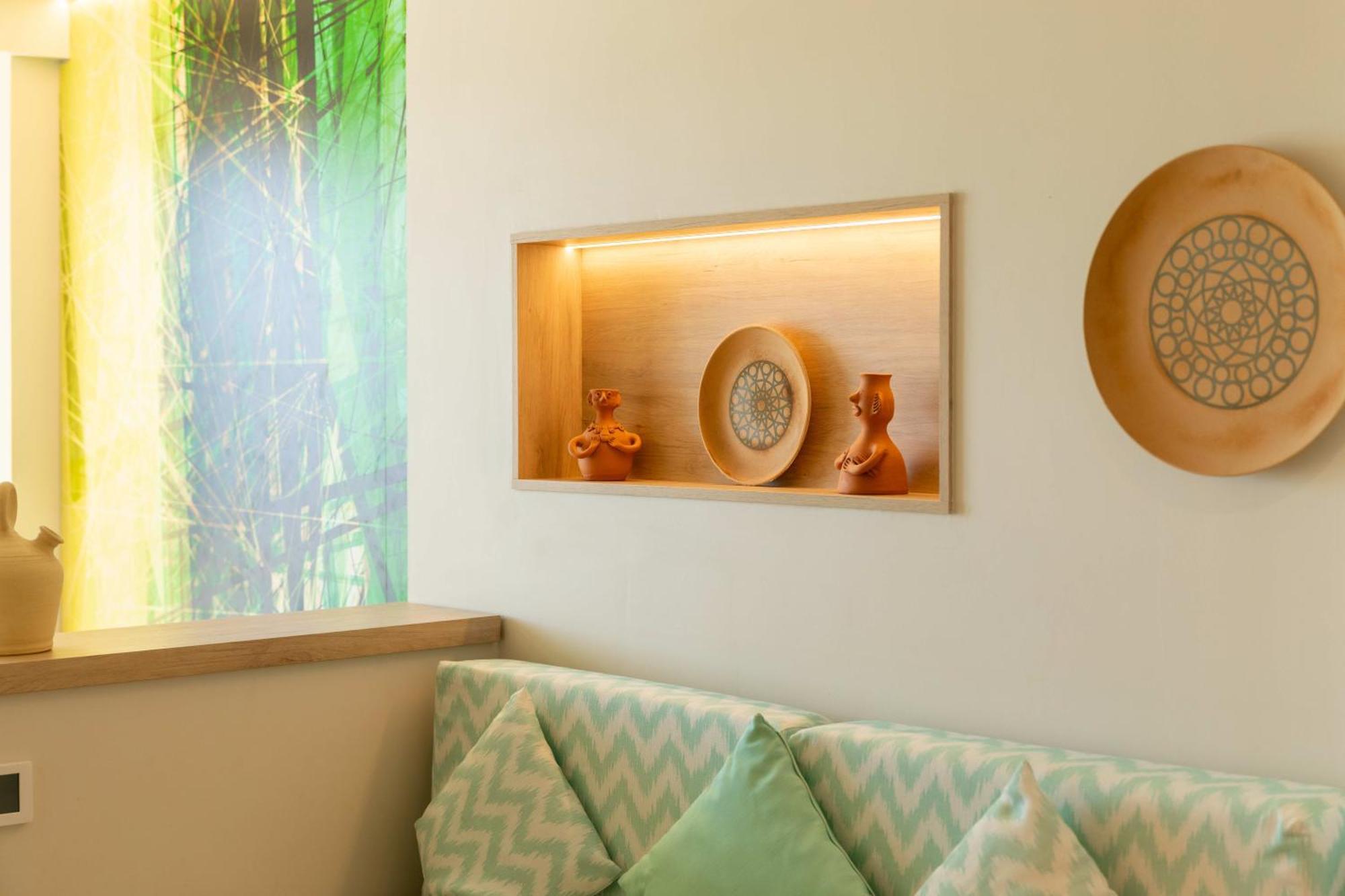 The White Apartments (Adults Only) Sant Antoni de Portmany Екстериор снимка