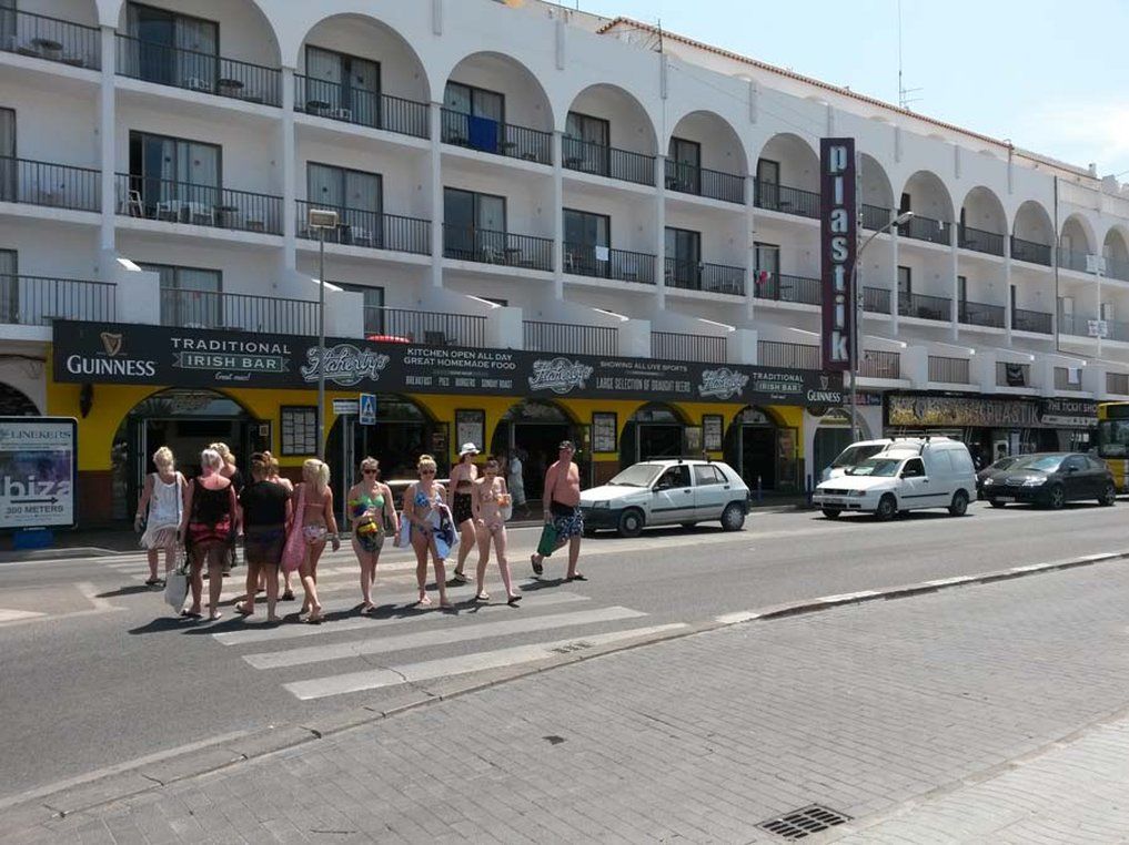 The White Apartments (Adults Only) Sant Antoni de Portmany Екстериор снимка